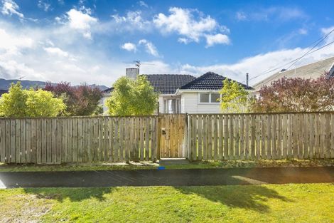 Photo of property in 23 Thackeray Street, Trentham, Upper Hutt, 5018