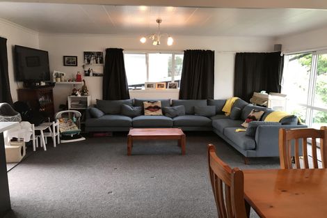 Photo of property in 89 Clawton Street, Westown, New Plymouth, 4310