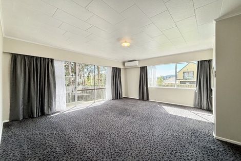 Photo of property in 3/12 Fraser Street, Wainuiomata, Lower Hutt, 5014