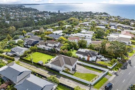 Photo of property in 130 Aberdeen Road, Campbells Bay, Auckland, 0620