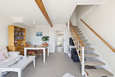 Photo of property in 3/16 Willerton Avenue, New Lynn, Auckland, 0600