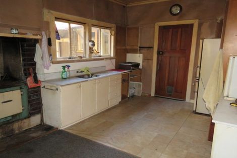 Photo of property in 58 Trennery Street, Blacks Point, Reefton, 7830