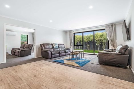 Photo of property in 13 Harry Richards Way, Pokeno, 2402