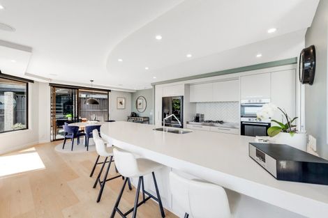 Photo of property in 1/285 Bleakhouse Road, Mellons Bay, Auckland, 2014