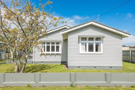 Photo of property in 4 Bute Place, Aramoho, Whanganui, 4500