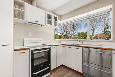 Photo of property in 2/18 Barnes Road, Redwood, Christchurch, 8051
