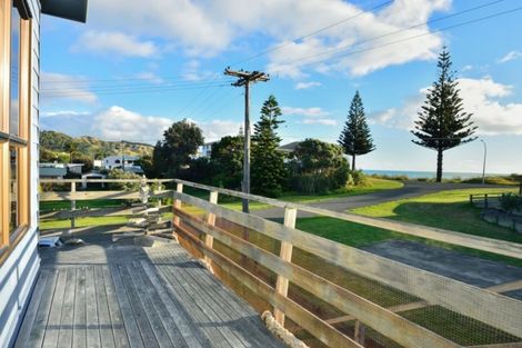 Photo of property in 3 Kuku Avenue, Mahia, 4198