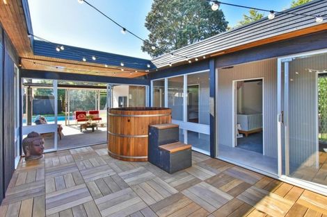 Photo of property in 28 Kahurangi Place, Snells Beach, 0920