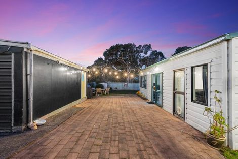 Photo of property in 16 Jordan Road, Mangere, Auckland, 2022