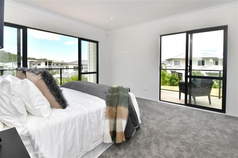 Photo of property in 61 Landmark Terrace, Orewa, 0931