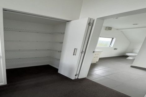 Photo of property in 5/12 Agra Crescent, Khandallah, Wellington, 6035