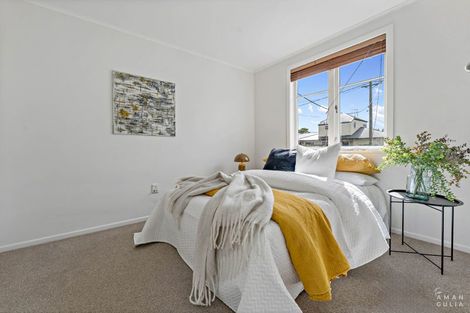 Photo of property in 45 Lynwood Road, New Lynn, Auckland, 0600
