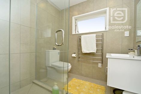 Photo of property in 1/108 Huia Road, Point Chevalier, Auckland, 1022