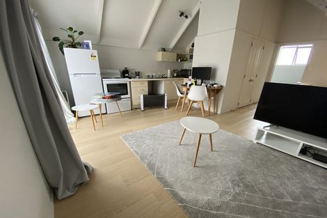 Photo of property in 7a/66 Mount Eden Road, Mount Eden, Auckland, 1024