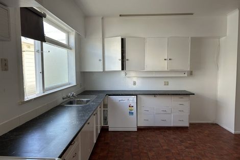 Photo of property in 126 Coutts Street, Kilbirnie, Wellington, 6022