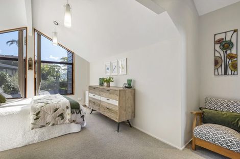 Photo of property in 10 Moorgreen Heights, Torbay, Auckland, 0630