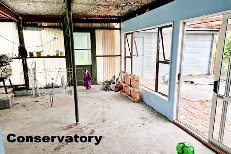 Photo of property in 54 East Street, Greytown, 5712