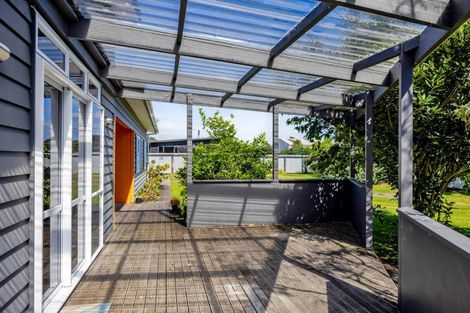 Photo of property in 18 Fox Street, Okato, 4335