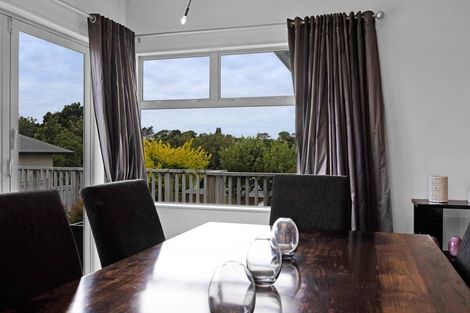 Photo of property in 188 Heta Road, Highlands Park, New Plymouth, 4312
