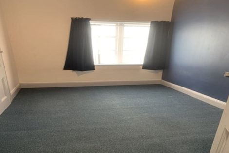 Photo of property in 33 Constable Street, Newtown, Wellington, 6021