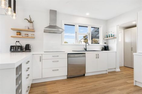 Photo of property in 165 Harewood Road, Papanui, Christchurch, 8053