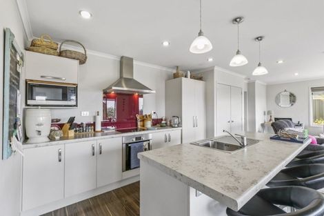 Photo of property in 39 Utopia Park Heights, Welcome Bay, Tauranga, 3112