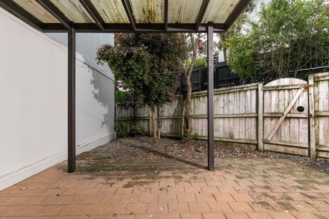 Photo of property in 1/6 Nimstedt Avenue, Oteha, Auckland, 0632