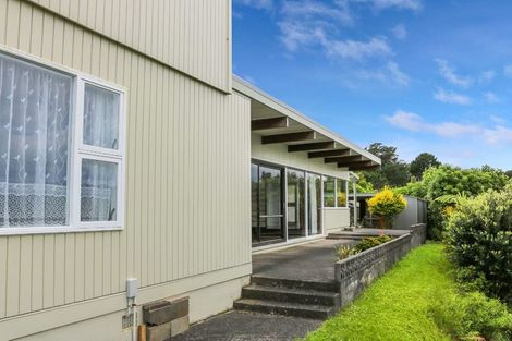 Photo of property in 29 Magnolia Grove, Maungaraki, Lower Hutt, 5010