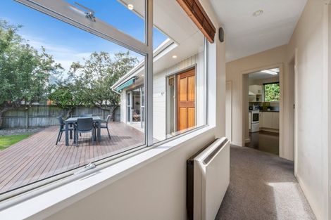 Photo of property in 59 Bryndwr Road, Bryndwr, Christchurch, 8052