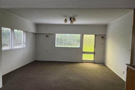 Photo of property in 9 La Perouse Street, Botany Downs, Auckland, 2010