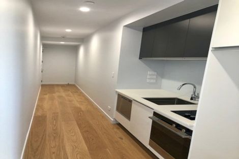Photo of property in Frank Sargeson Apts, 405/80 Anzac Street, Takapuna, Auckland, 0622