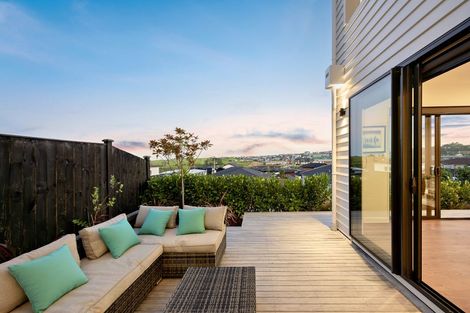 Photo of property in 15 Hopetea Street, Long Bay, Auckland, 0630