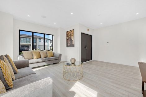 Photo of property in 40 Nightingale Road, Flat Bush, Auckland, 2019