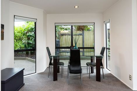 Photo of property in 23 Walnut Grove, Kelvin Grove, Palmerston North, 4414