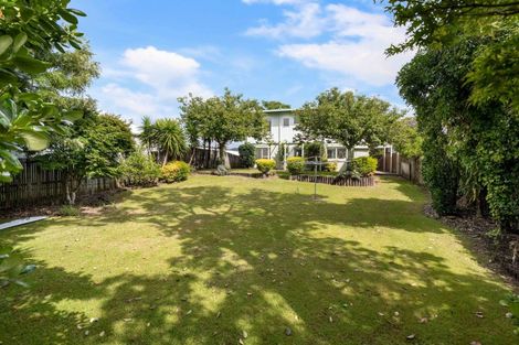 Photo of property in 100 Charleston Avenue, Whangamata, 3620