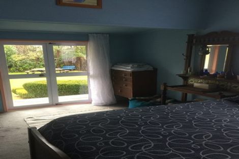 Photo of property in 33 Owhango Road, Owhango, 3990