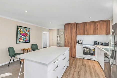 Photo of property in 25 Munro Street, Redwood, Christchurch, 8051