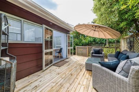 Photo of property in 2/25 Lucinda Place, Glen Eden, Auckland, 0602