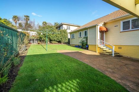 Photo of property in 119 Waimea Road, Nelson South, Nelson, 7010