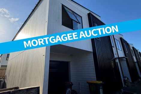 Photo of property in 11d Rountree Place, Conifer Grove, Takanini, 2112