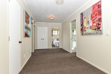Photo of property in 4 Jasmine Avenue, Dinsdale, Hamilton, 3204