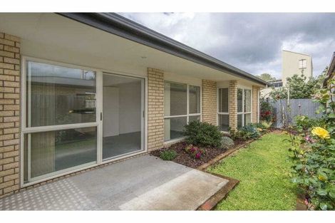 Photo of property in 22/13 Sylvan Street, Hillmorton, Christchurch, 8024