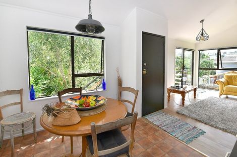 Photo of property in 1/30 Glenvar Road, Torbay, Auckland, 0630