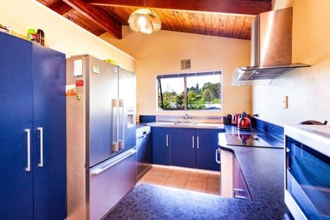 Photo of property in 38 Carlton Terrace, Westown, New Plymouth, 4310