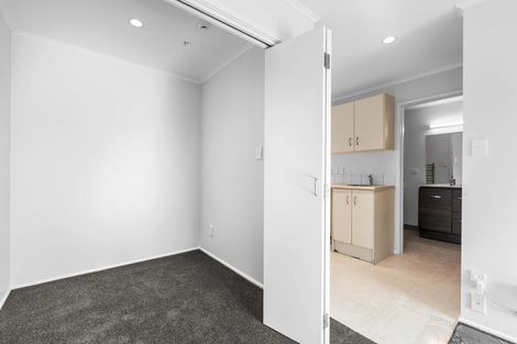 Photo of property in 5c/30 Westward Ho, Glen Eden, Auckland, 0602