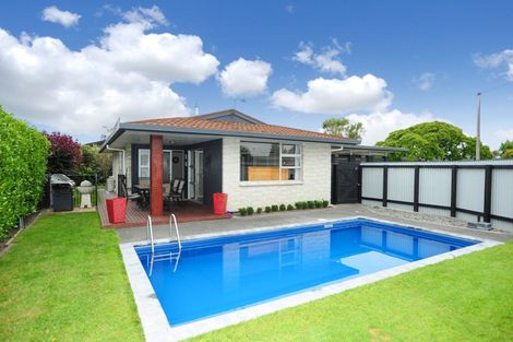 Photo of property in 512 Poplar Place, Akina, Hastings, 4122