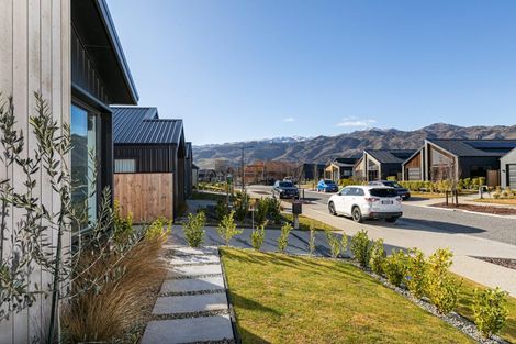 Photo of property in 11 Bragato Way, Cromwell, 9310