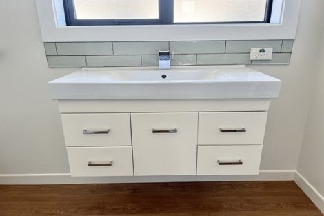 Photo of property in 96 Edinburgh Crescent, Waikiwi, Invercargill, 9810