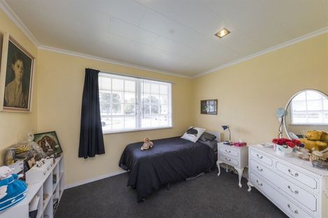 Photo of property in 1 Capri Place, Awapuni, Palmerston North, 4412