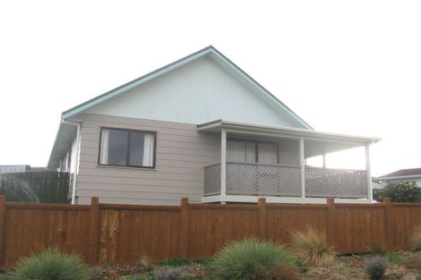 Photo of property in 57 Guadeloupe Crescent, Grenada Village, Wellington, 6037